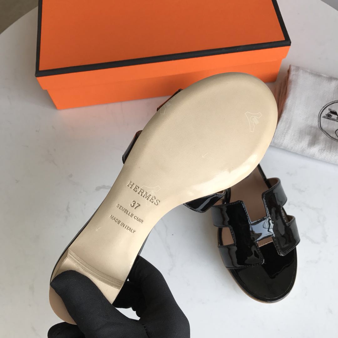 에르메스 올수공 오아시스 슬리퍼 샌들 페이던트 01